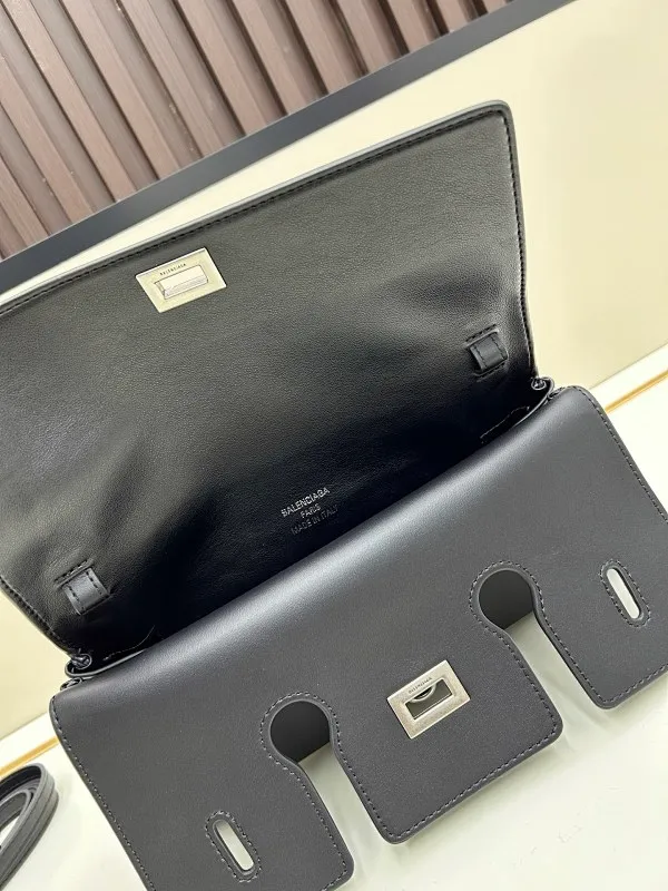 All categories Balenciaga Women's Bags (Balenciaga) Balenciaga 804817