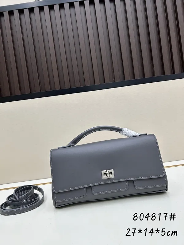 All categories Balenciaga Women's Bags (Balenciaga) Balenciaga 804817