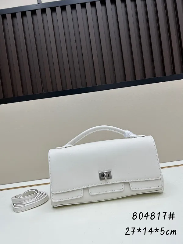 All categories Balenciaga Women's Bags (Balenciaga) Balenciaga 804817