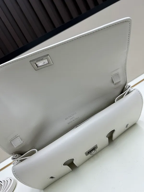 All categories Balenciaga Women's Bags (Balenciaga) Balenciaga 804817