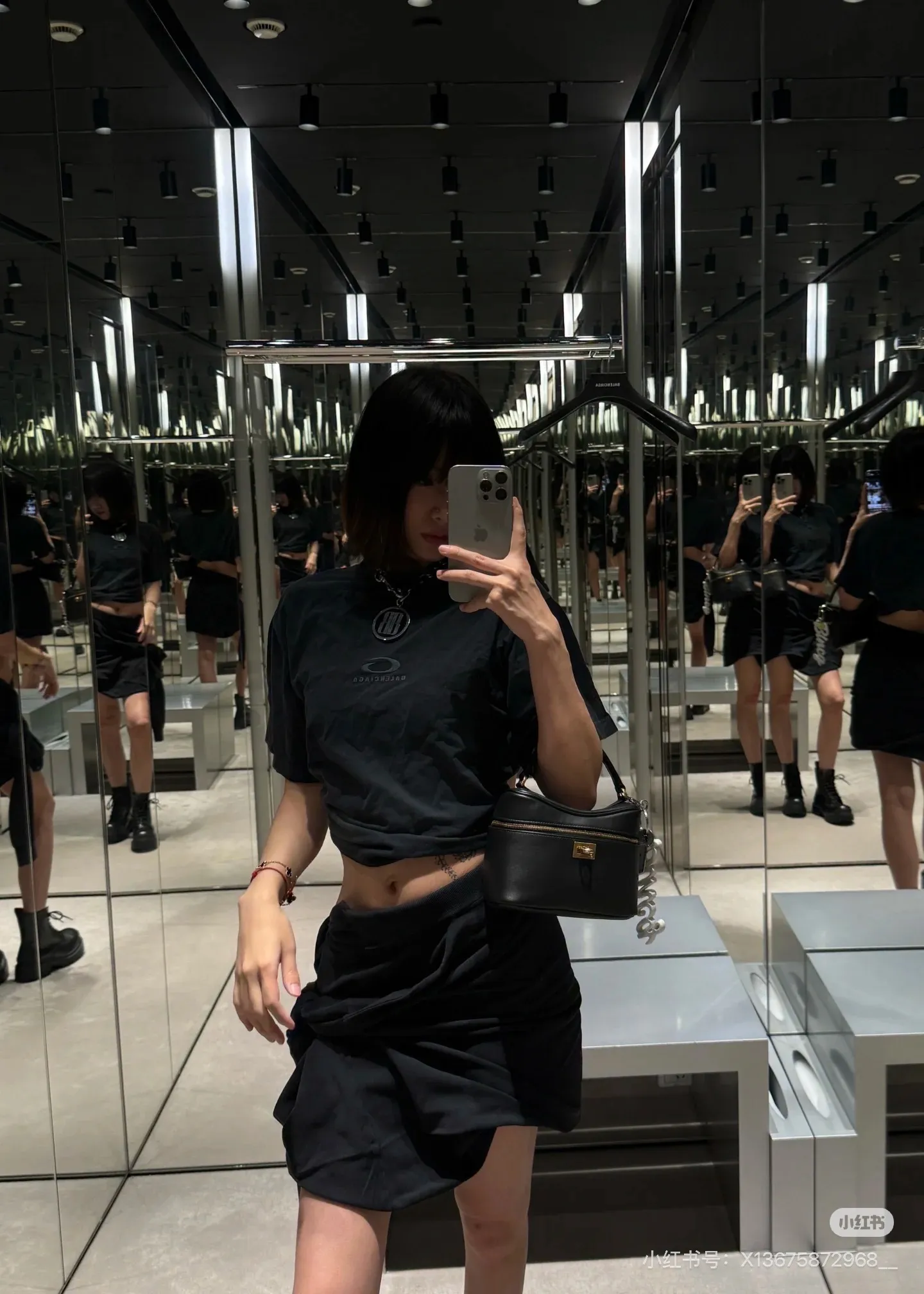 All categories Balenciaga Women's Bags (Balenciaga) Balenciaga 188025