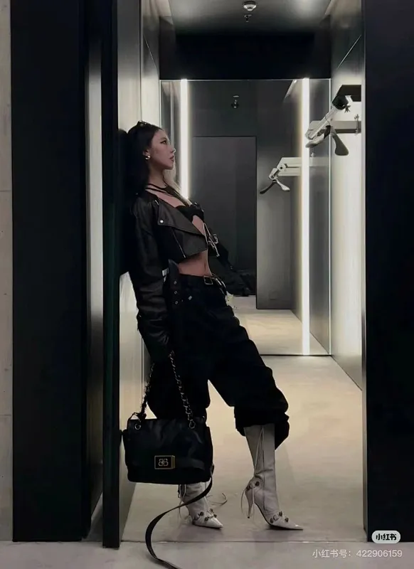 All categories Balenciaga Women's Bags (Balenciaga) Balenciaga 80932