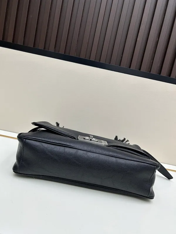 All categories Balenciaga Women's Bags (Balenciaga) Balenciaga 80932