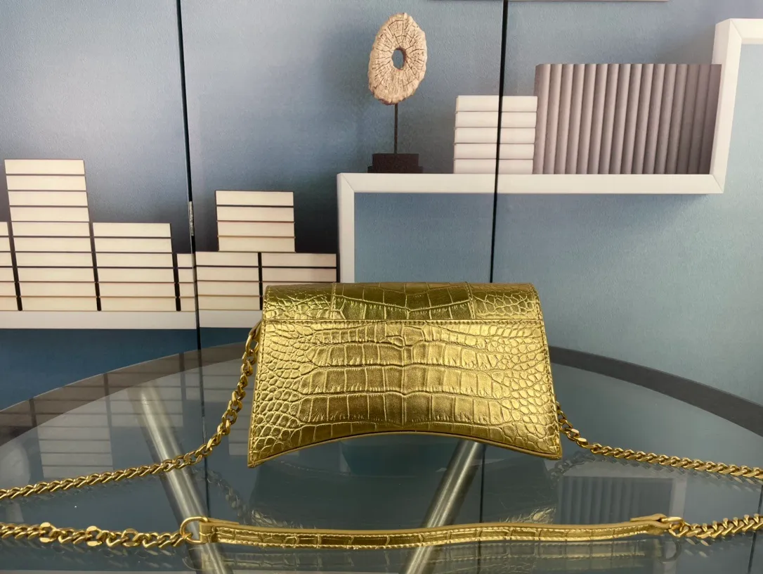 All categories Official website "Brand Women's Bags" Women's Bags 💙 BALENCIAGA 2023 latest Balenciaga crossbody bag