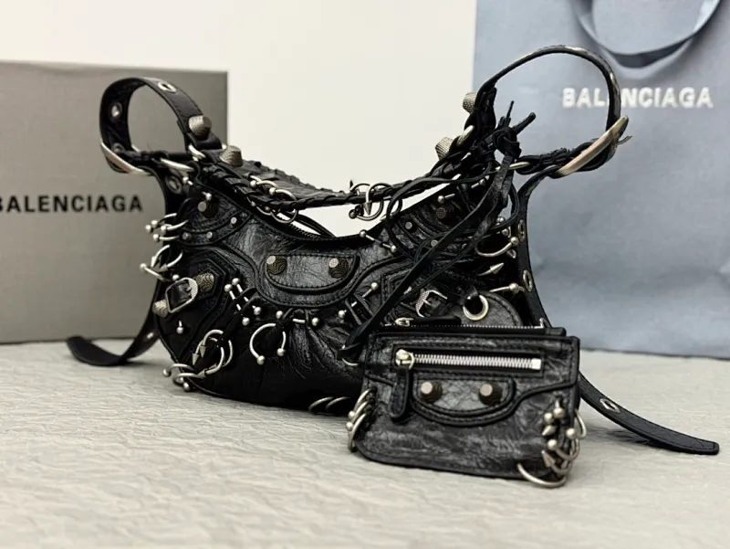 All Categories Balenciaga Women's Bags (Balenciaga) Balenciaga 701