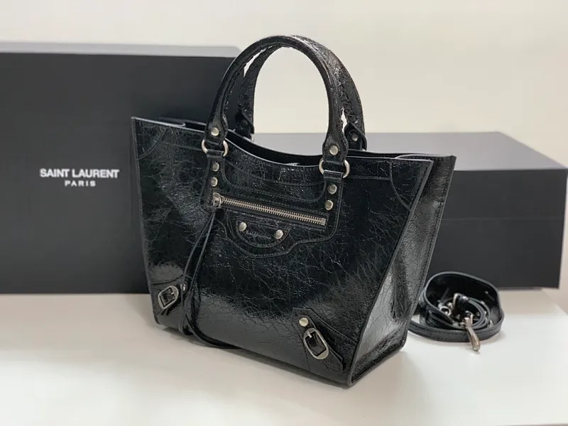 All categories Balenciaga Women's Bags (Balenciaga) Balenciaga 80096