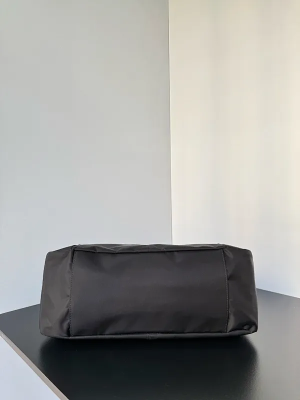 All categories Balenciaga Women's Bags (Balenciaga) Balenciaga 25898