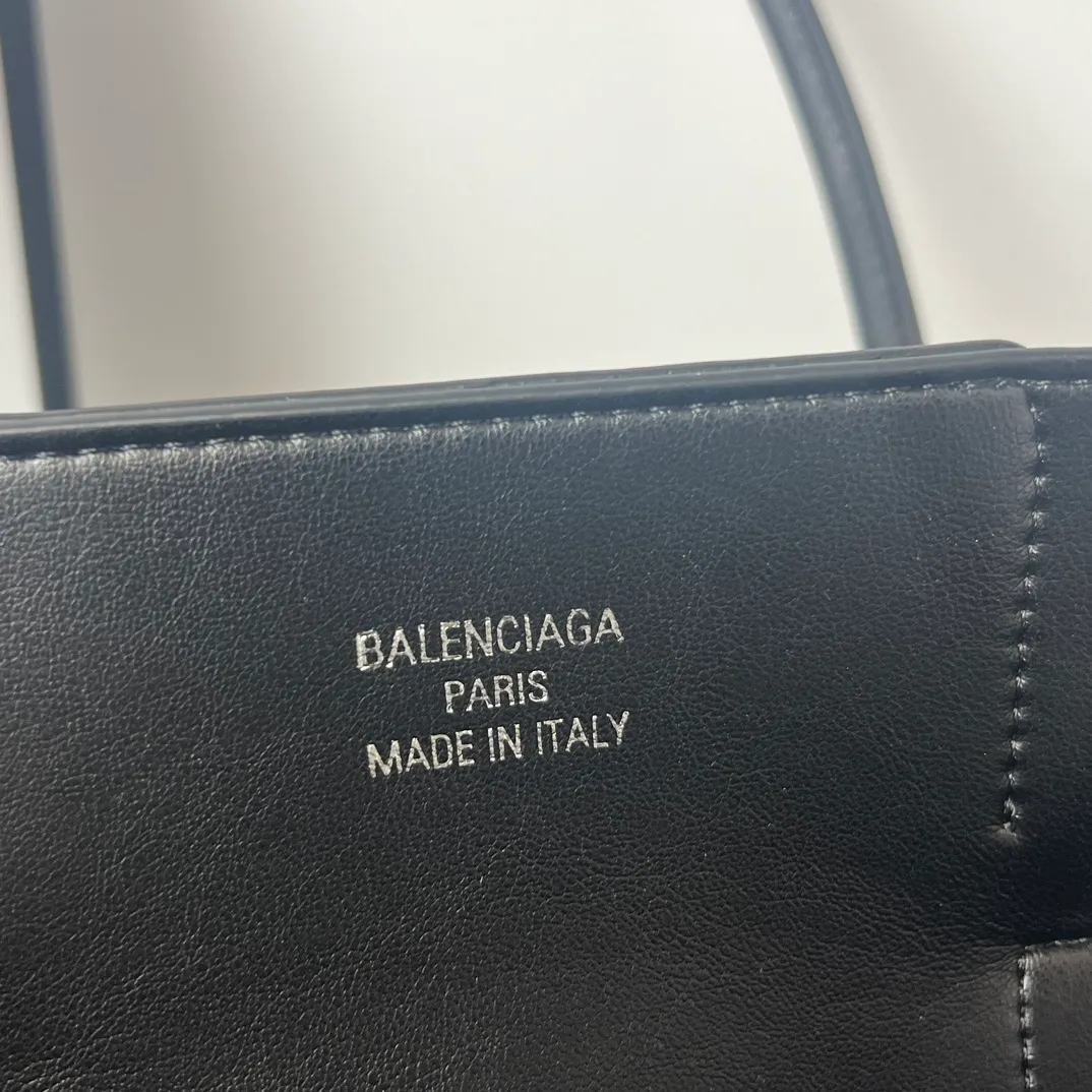 All categories Balenciaga Women's Bags (Balenciaga) Balenciaga 50026
