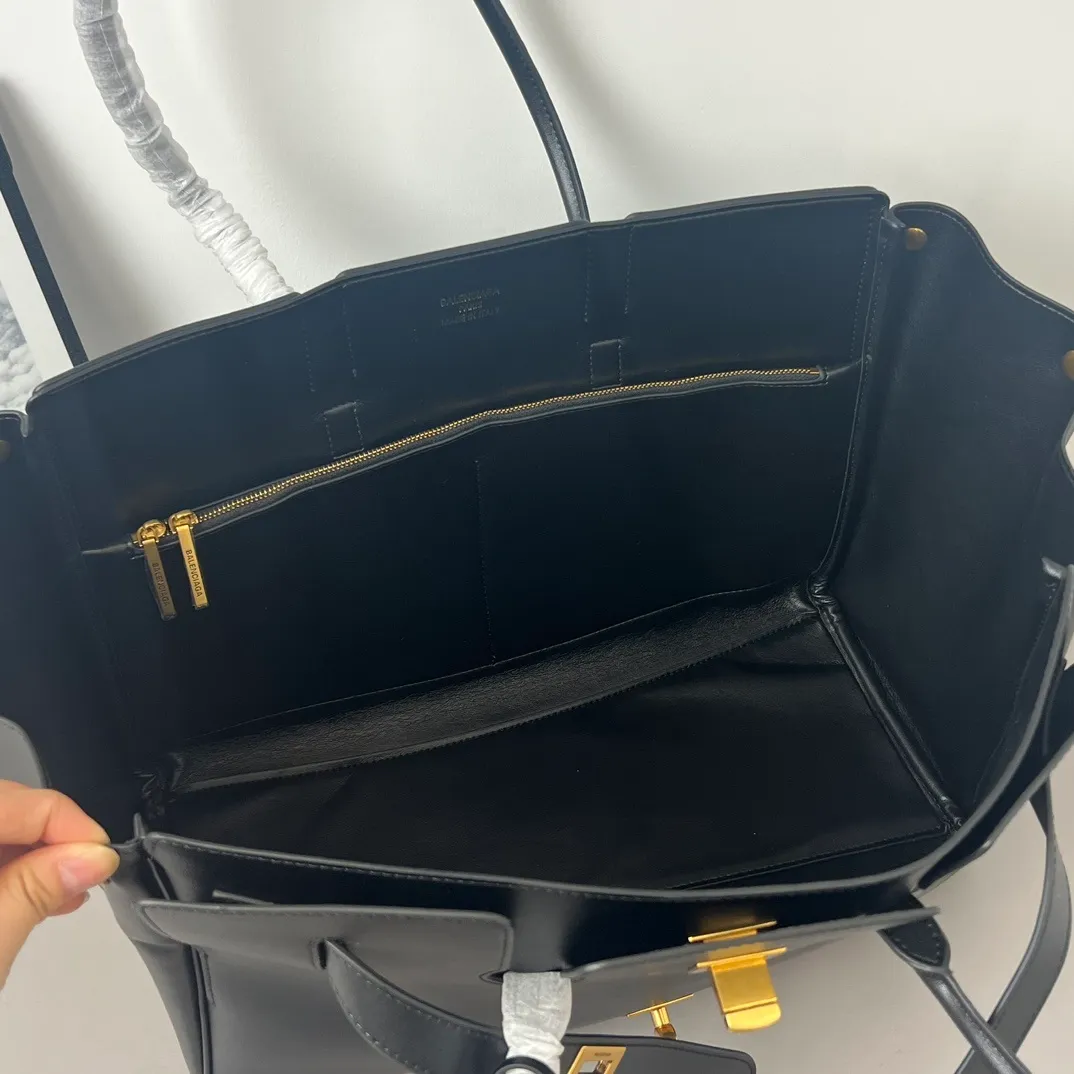 All categories Balenciaga Women's Bags (Balenciaga) Balenciaga 50026