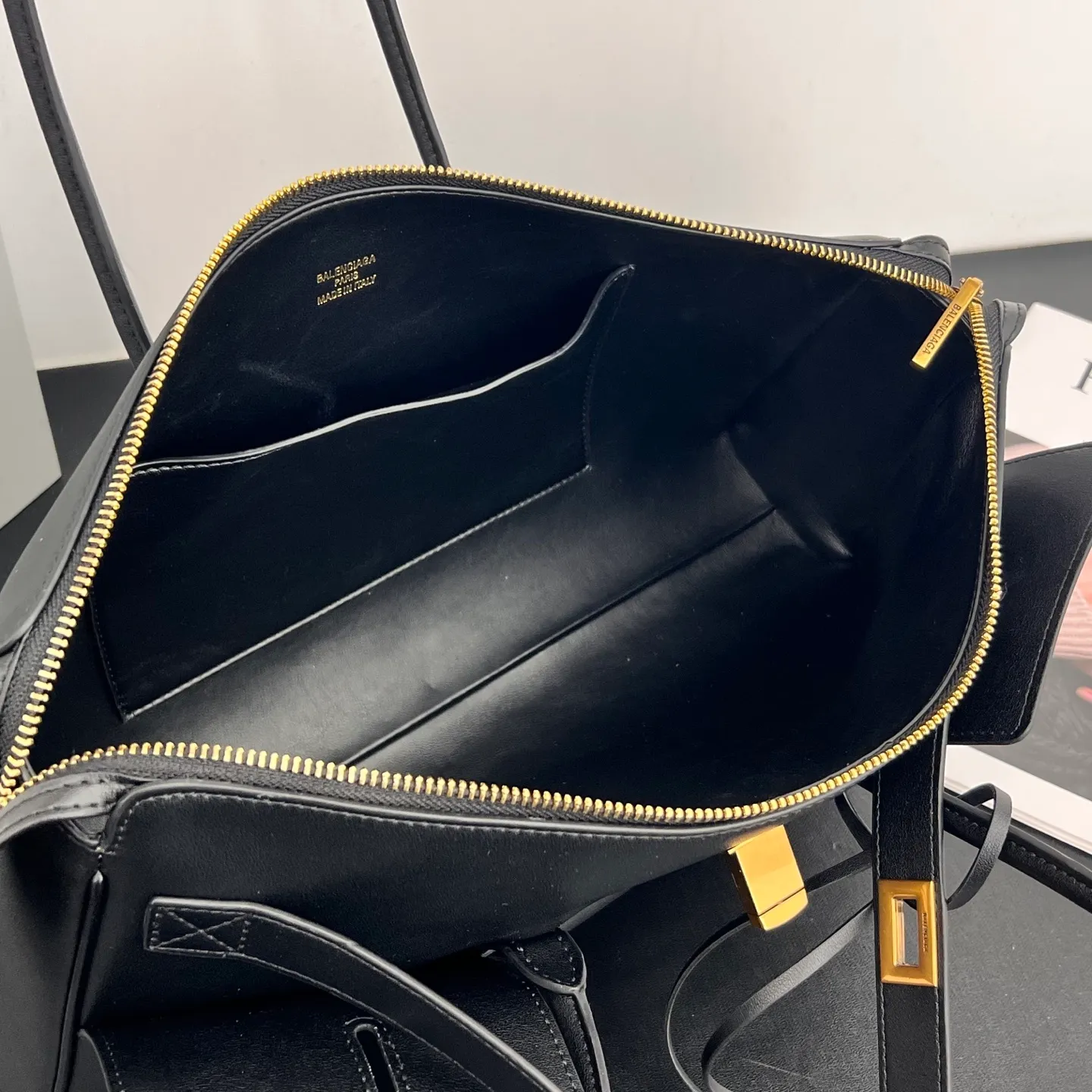 All Categories Balenciaga Women's Bags (Balenciaga) Balenciaga 5043