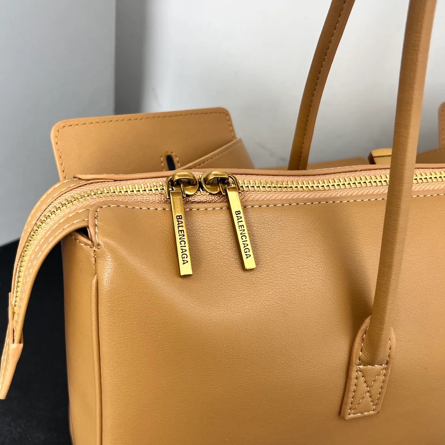 All Categories Balenciaga Women's Bags (Balenciaga) Balenciaga 5043