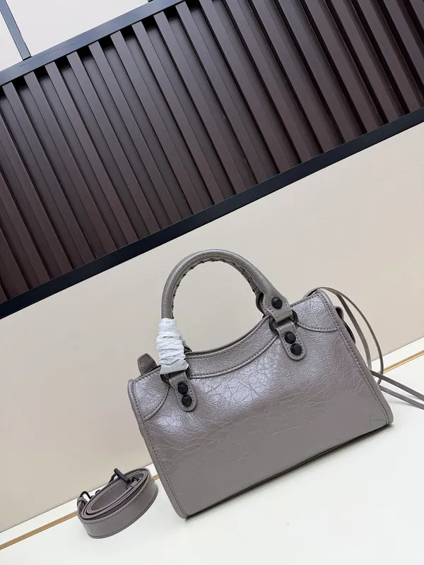 All Categories Balenciaga Women's Bags (Balenciaga) Balenciaga 3210