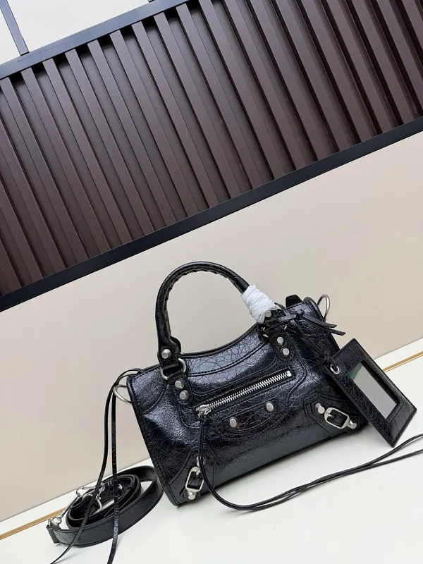 All Categories Balenciaga Women's Bags (Balenciaga) Balenciaga 3210