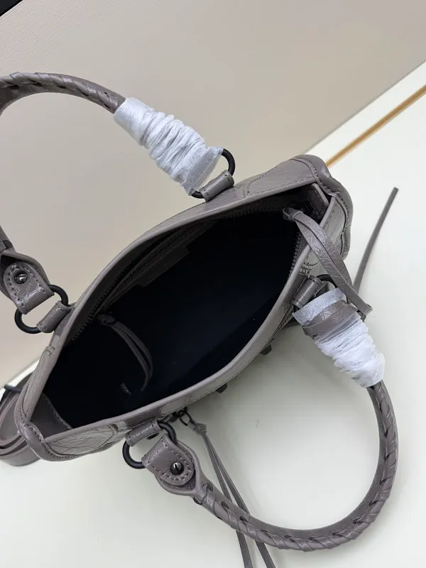 All Categories Balenciaga Women's Bags (Balenciaga) Balenciaga 3210