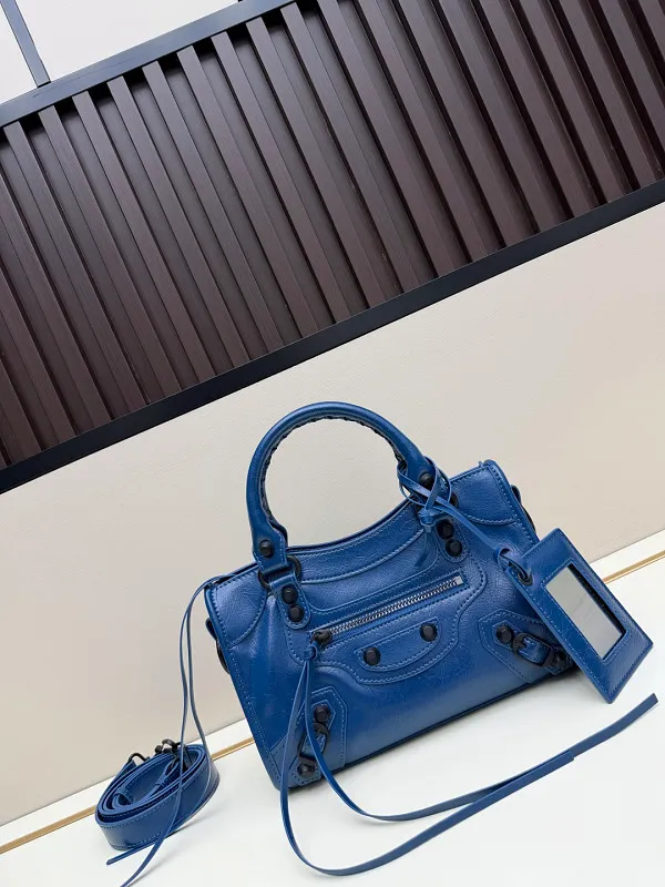 All Categories Balenciaga Women's Bags (Balenciaga) Balenciaga 3210