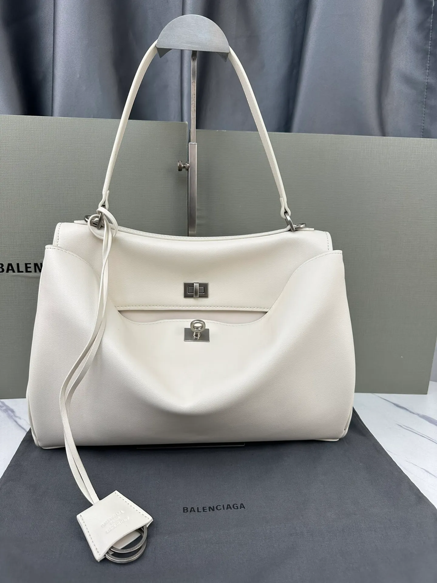 All Categories Balenciaga Women's Bags (Balenciaga) Balenciaga 50018