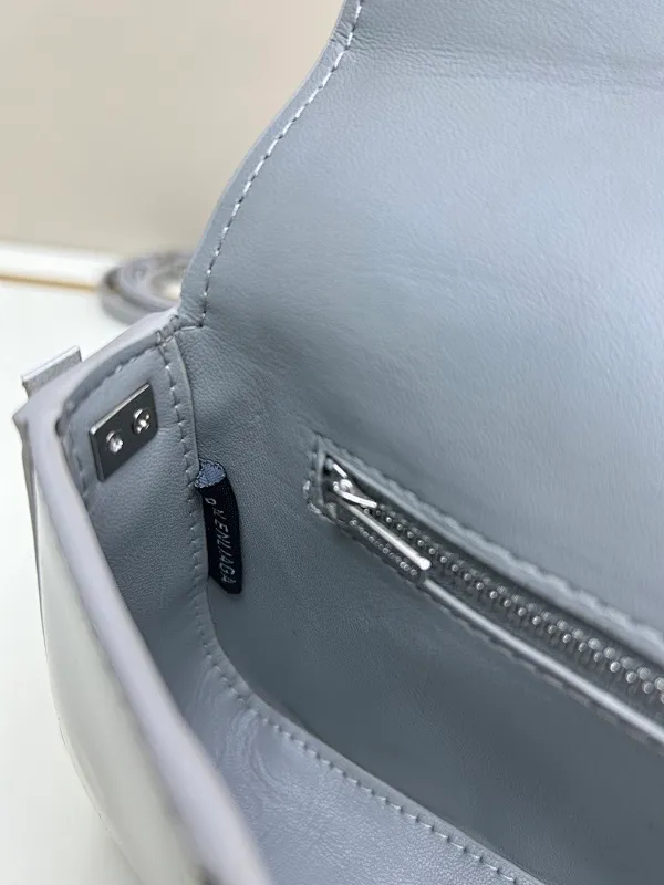 All Categories Balenciaga Women's Bags (Balenciaga) Balenciaga H02606