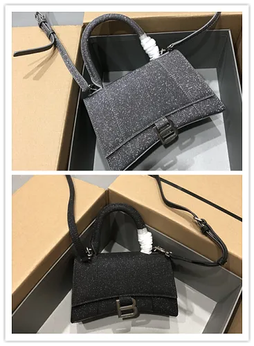 All categories Balenciaga Women's Bags (Balenciaga) Balenciaga 1982
