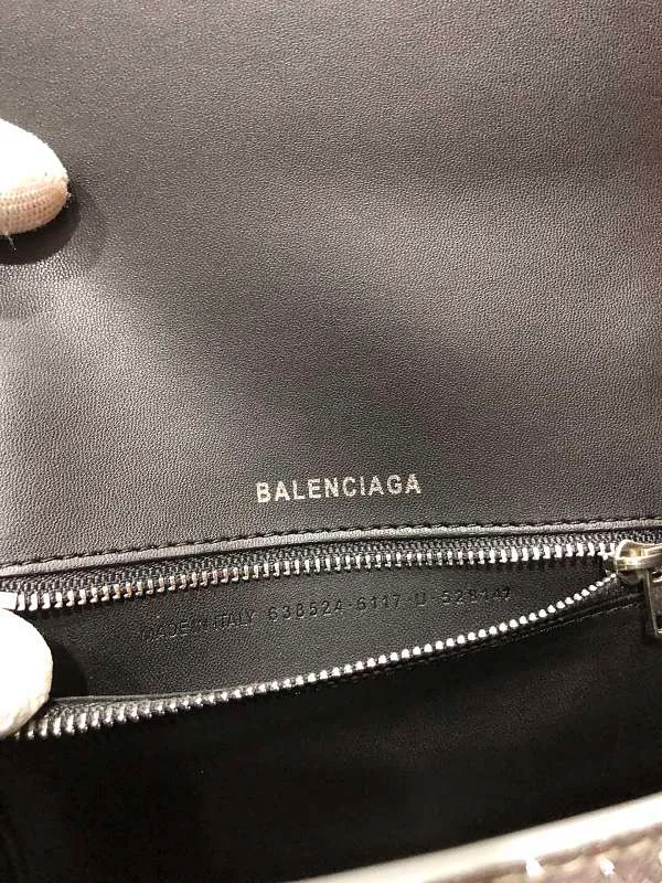All categories Balenciaga Women's Bags (Balenciaga) Balenciaga 1982