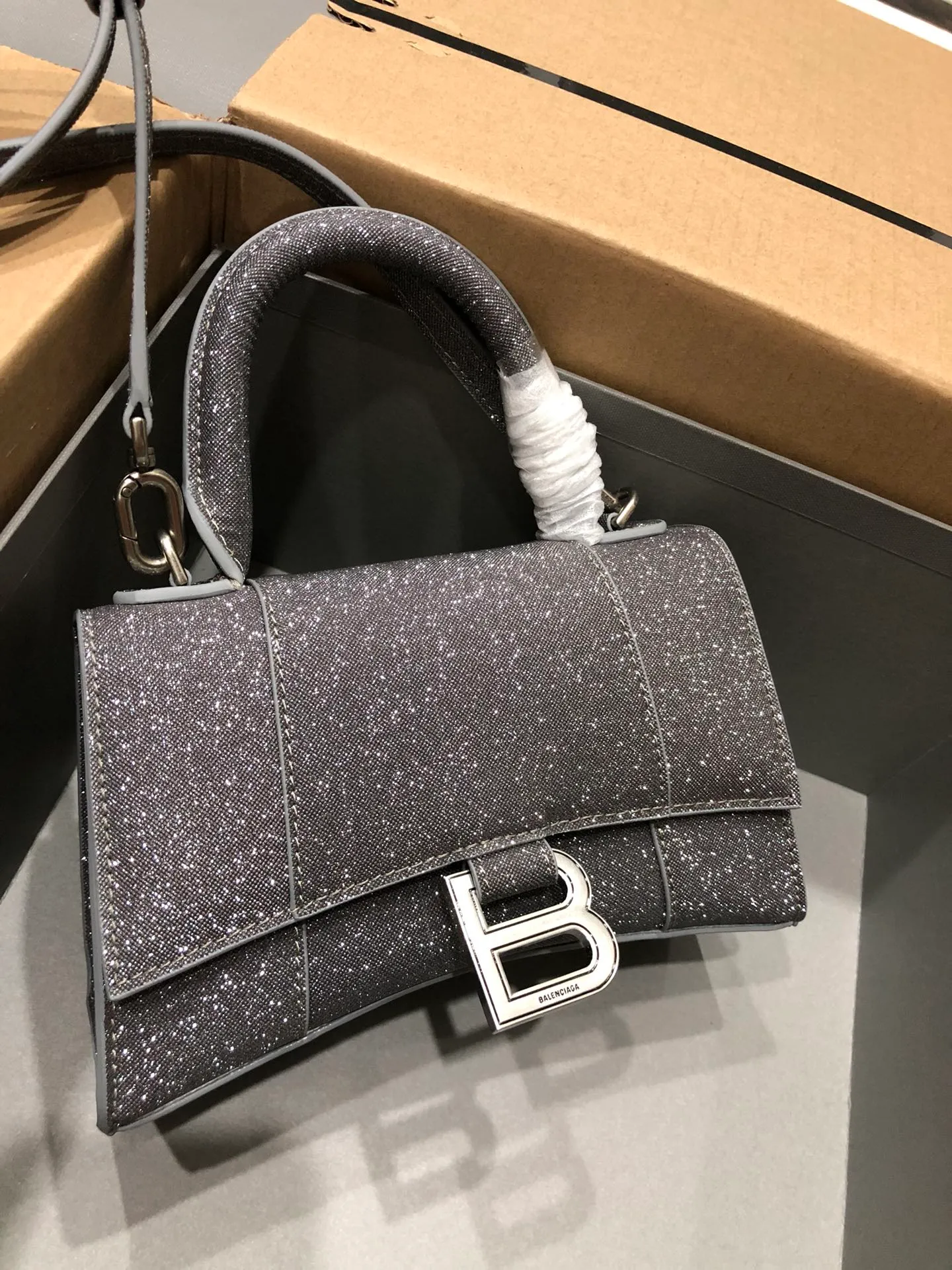 All categories Balenciaga Women's Bags (Balenciaga) Balenciaga 1982