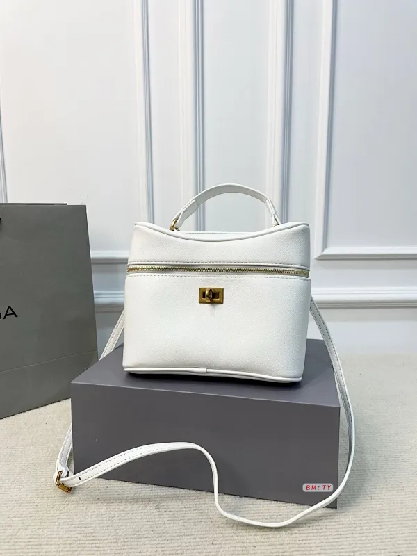 All Categories Official Website "Brand Women's Bags" Women's Bags 💙 BALENCIAGA 2025 New Balenciaga Crossbody Bag