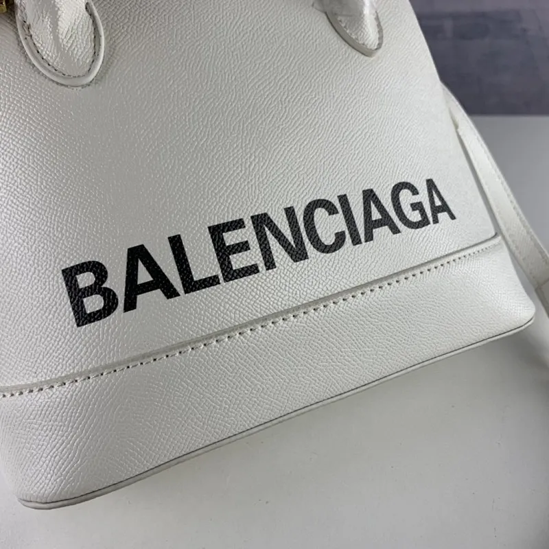 All categories Balenciaga Women's Bags (Balenciaga) Balenciaga, 6677
