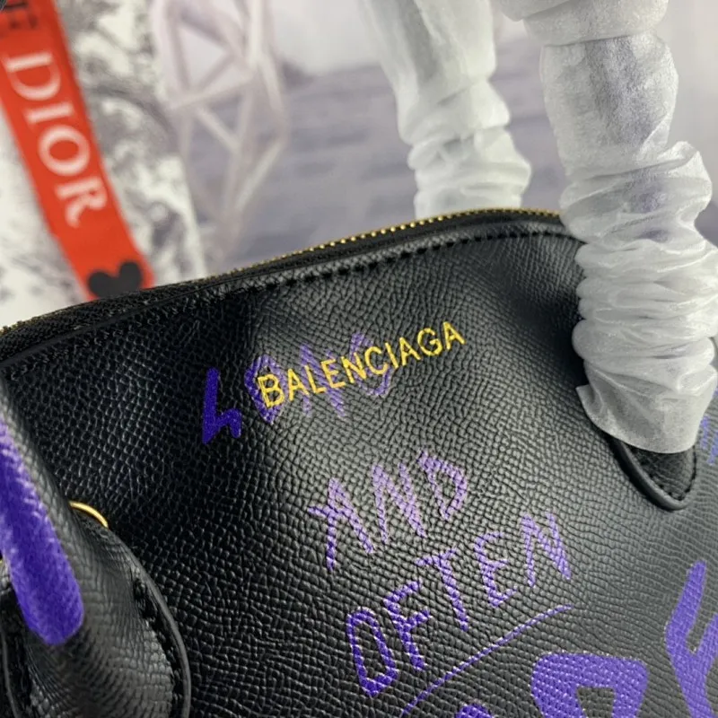 All categories Balenciaga Women's Bags (Balenciaga) Balenciaga, 6677