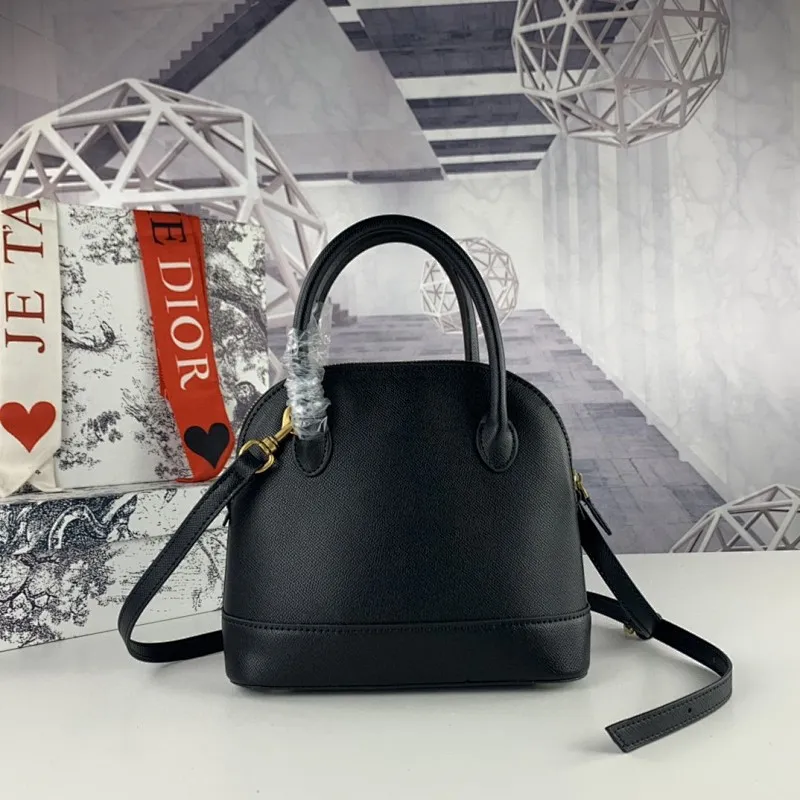 All categories Balenciaga Women's Bags (Balenciaga) Balenciaga, 6677