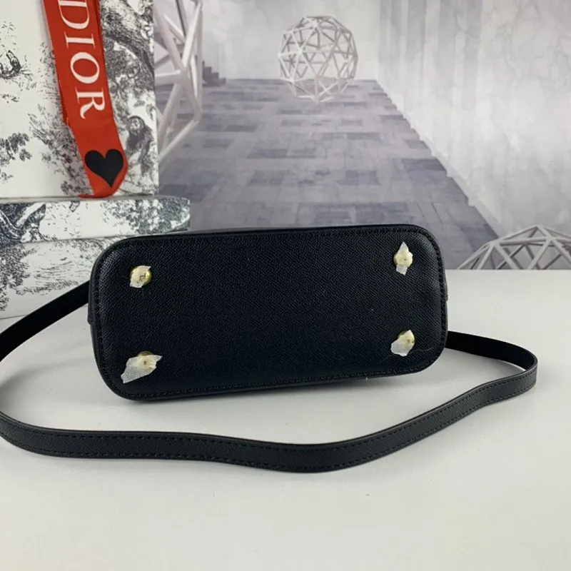 All categories Balenciaga Women's Bags (Balenciaga) Balenciaga, 6677