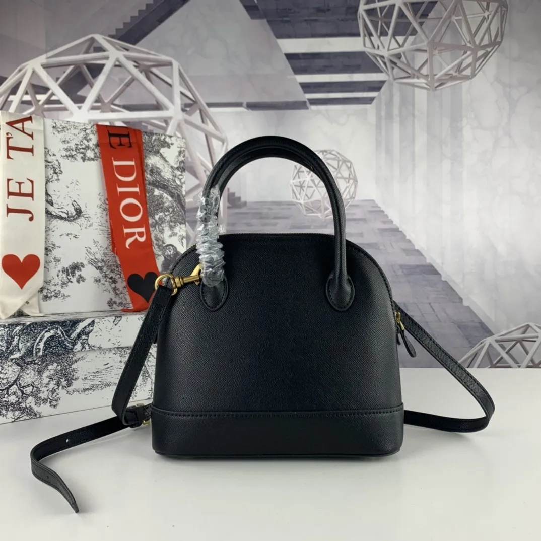 All categories Balenciaga Women's Bags (Balenciaga) Balenciaga, 6677