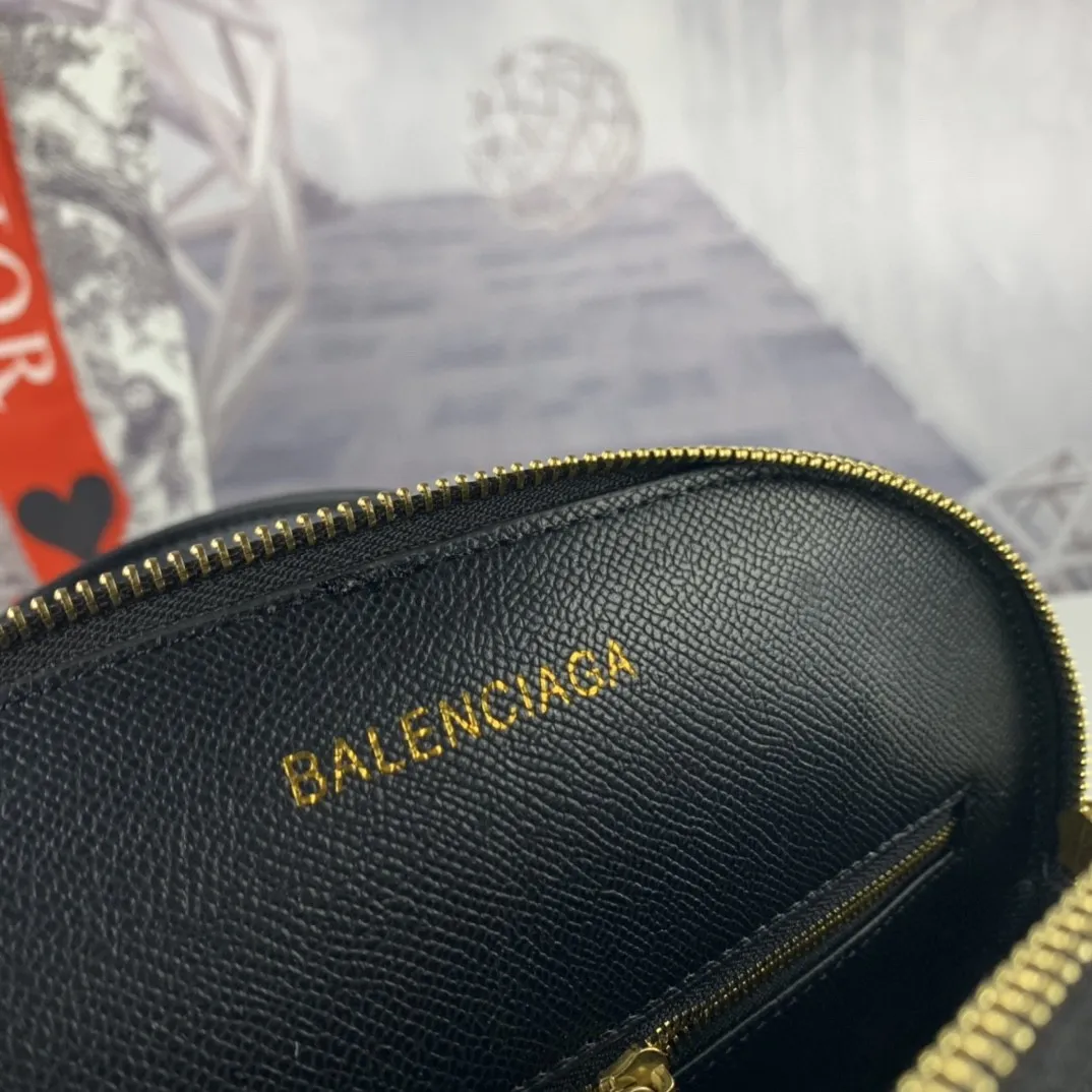 All categories Balenciaga Women's Bags (Balenciaga) Balenciaga, 6677
