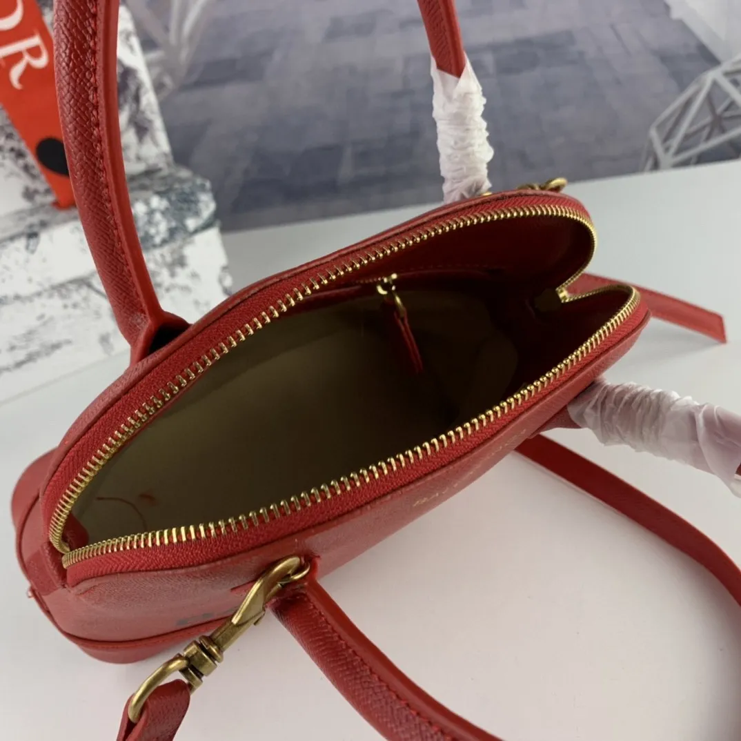 All categories Balenciaga Women's Bags (Balenciaga) Balenciaga, 6677