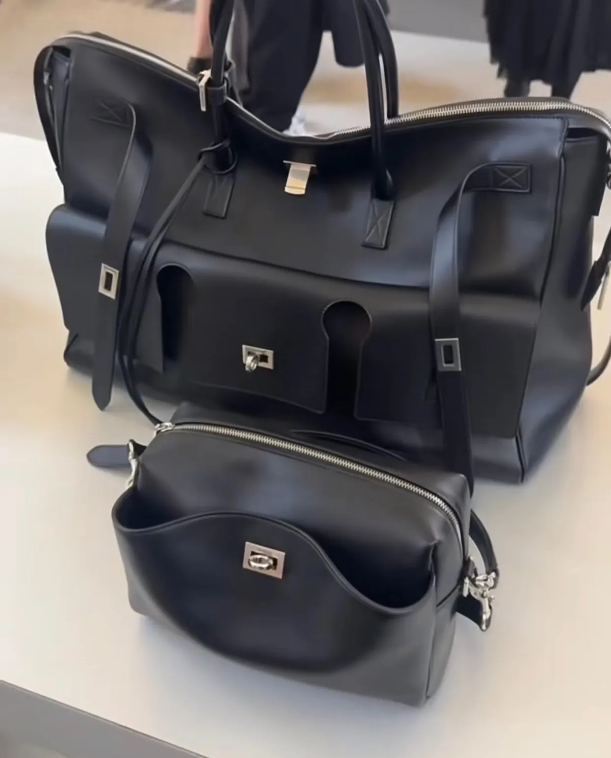 All Categories Balenciaga Women's Bags (Balenciaga) Balenciaga 228