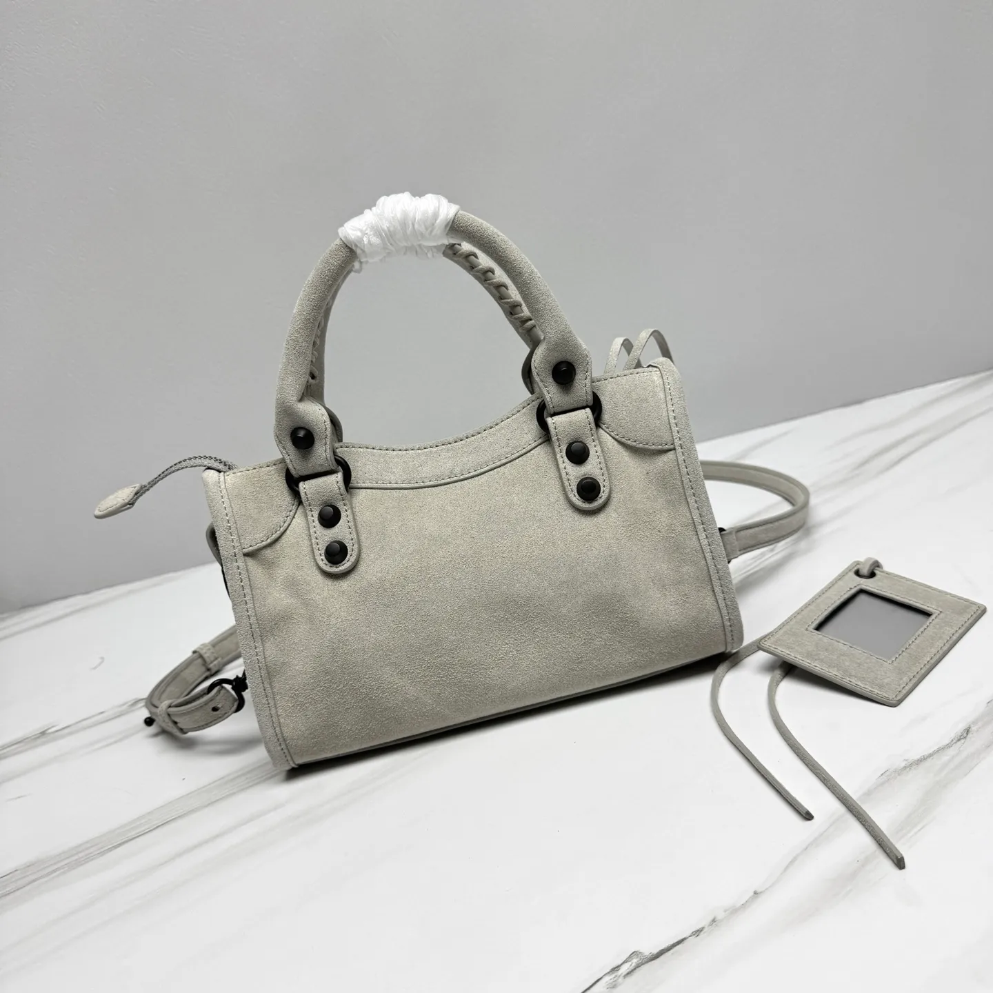 All Categories Balenciaga Women's Bags (Balenciaga) Balenciaga 6604