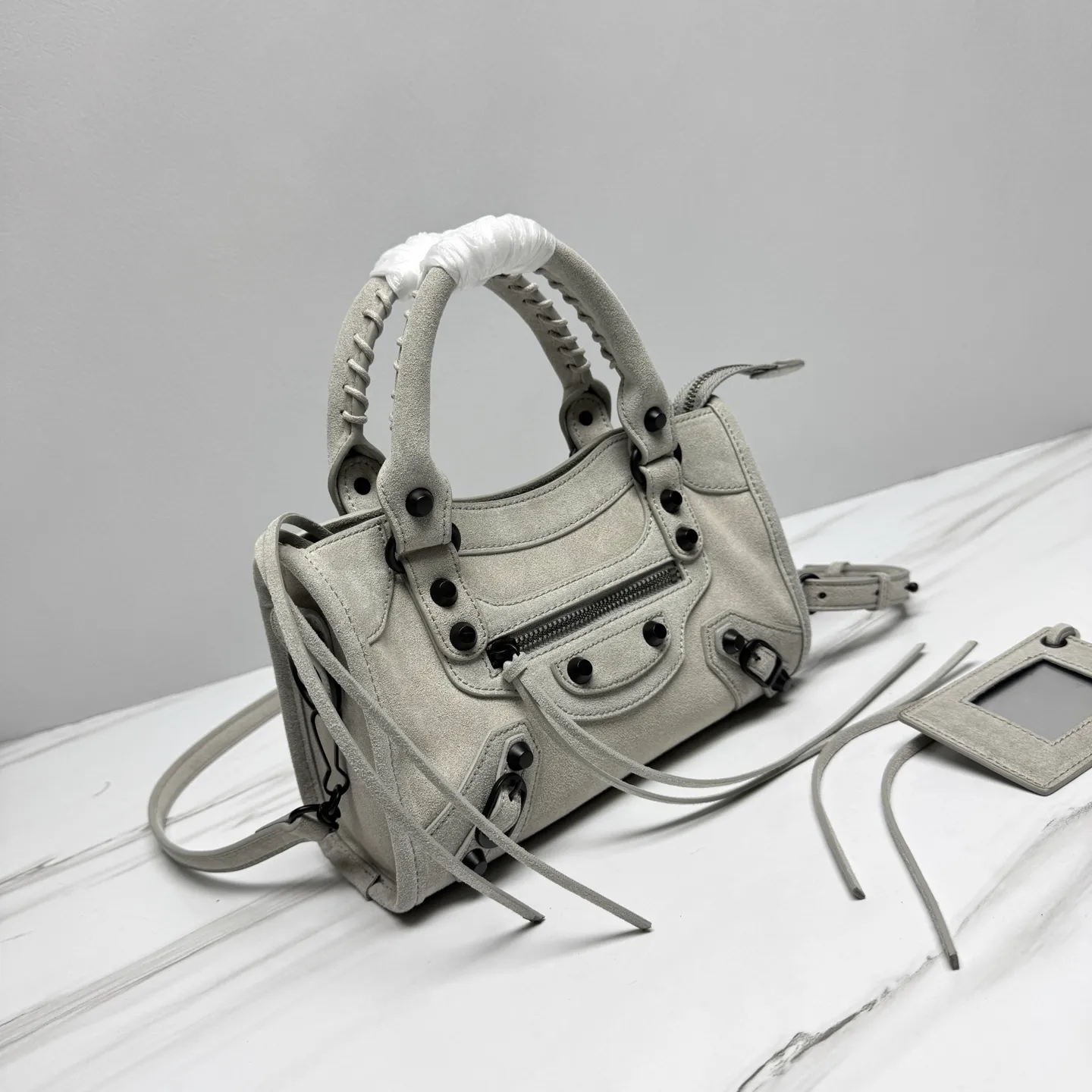 All Categories Balenciaga Women's Bags (Balenciaga) Balenciaga 6604
