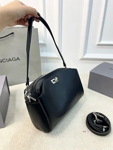 All Categories Official Website "Brand Women's Bags" Women's Bags 💙 BALENCIAGA 2025 New Balenciaga Crossbody Bag
