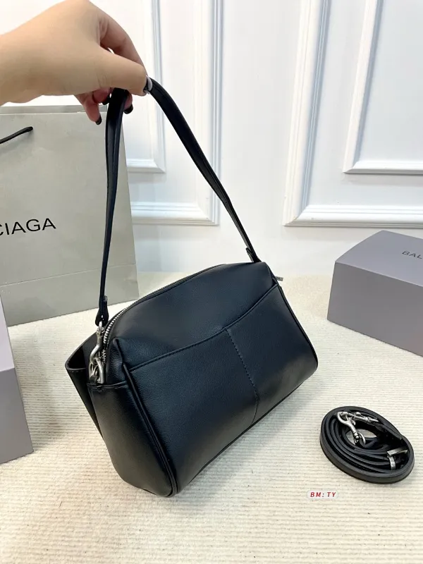 All Categories Official Website "Brand Women's Bags" Women's Bags 💙 BALENCIAGA 2025 New Balenciaga Crossbody Bag