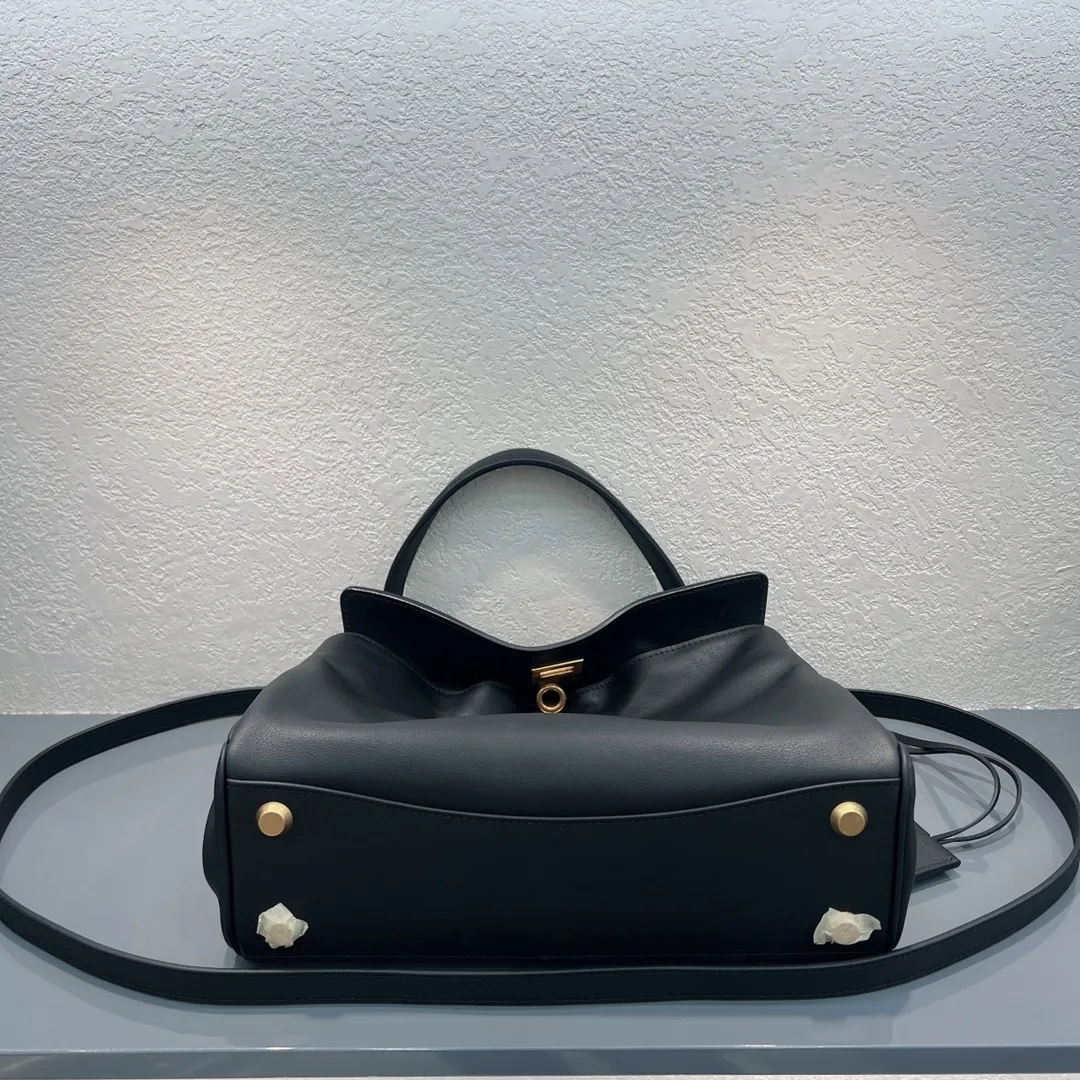 All Categories Balenciaga Women's Bags (Balenciaga) Balenciaga 2589