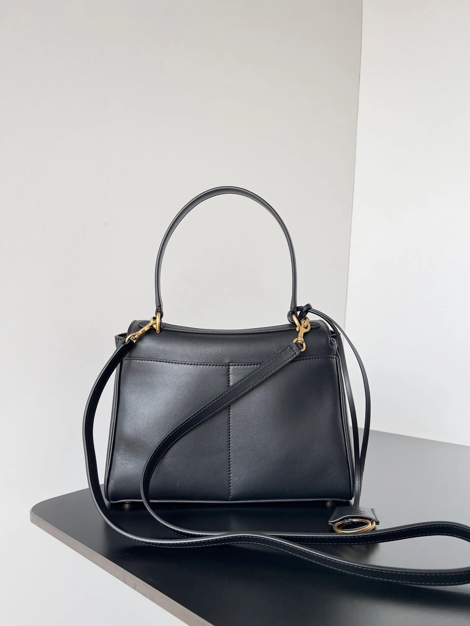 All Categories Balenciaga Women's Bags (Balenciaga) Balenciaga 2589