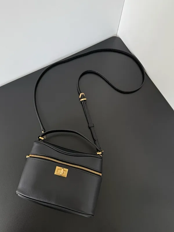 All Categories Balenciaga Women's Bags (Balenciaga) Balenciaga 1812