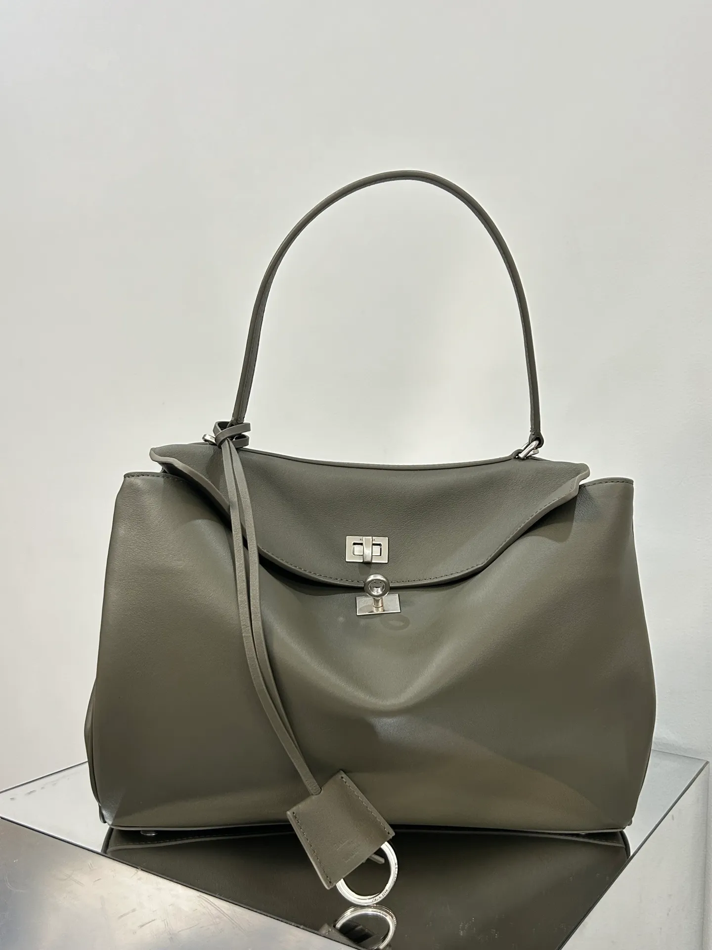 All Categories Balenciaga Women's Bags (Balenciaga) Balenciaga 0310