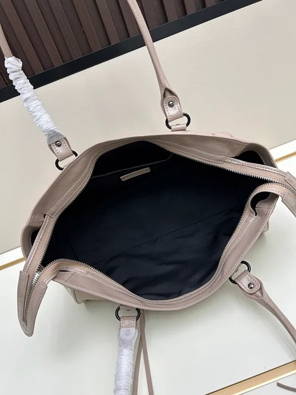 All Categories Balenciaga Women's Bags (Balenciaga) Balenciaga 398