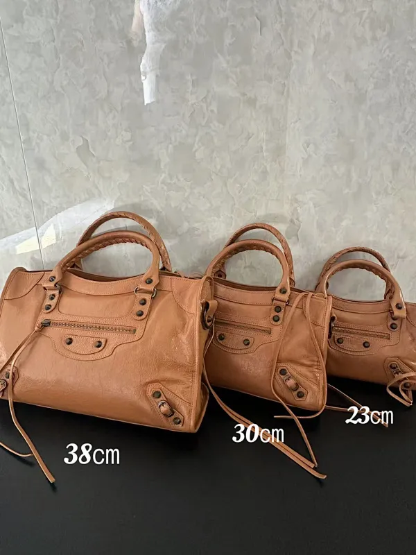 All Categories Balenciaga Women's Bags (Balenciaga) Balenciaga 3723