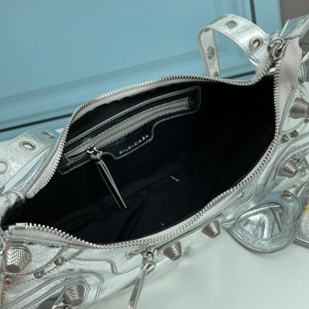 All categories Balenciaga Women's Bags (Balenciaga) Balenciaga 331610