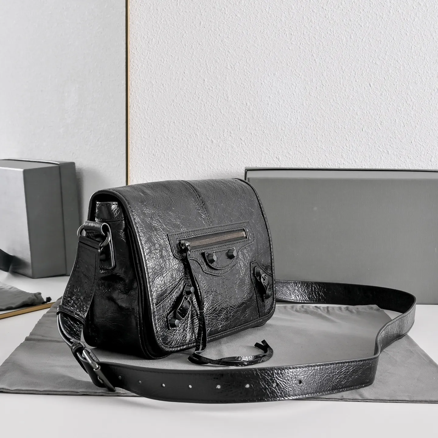 All Categories Balenciaga Women's Bags (Balenciaga) Balenciaga 1231