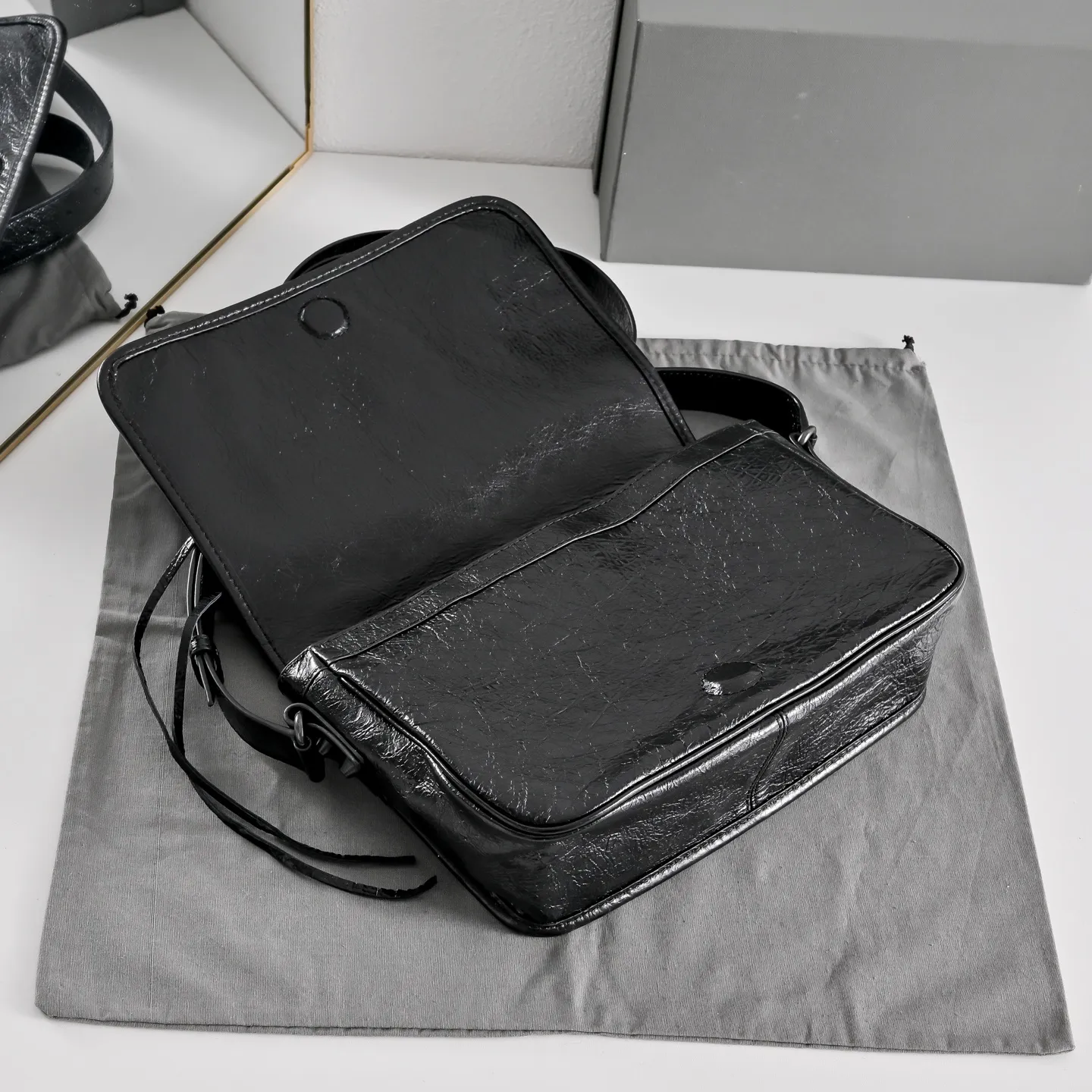 All Categories Balenciaga Women's Bags (Balenciaga) Balenciaga 1231