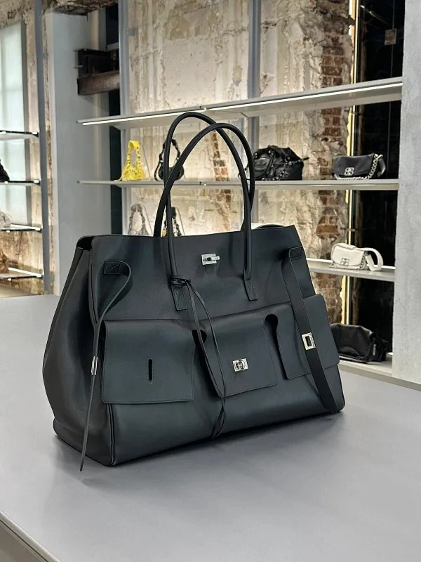 All categories Balenciaga Women's Bags (Balenciaga) Balenciaga 2528