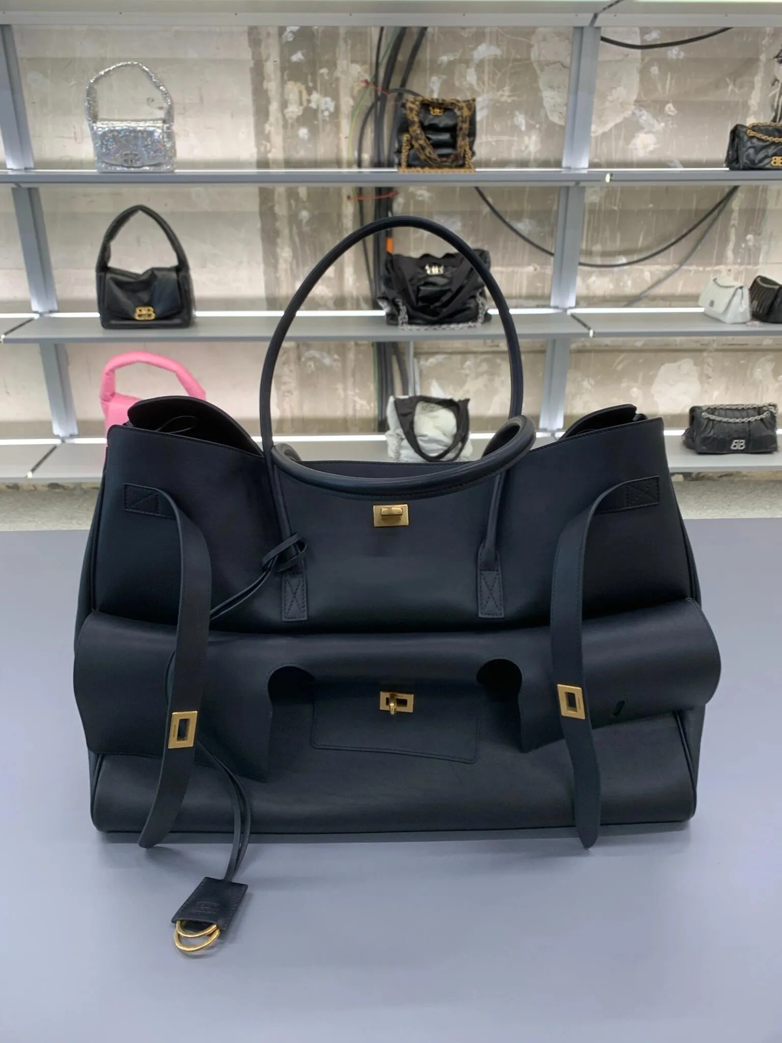 All categories Balenciaga Women's Bags (Balenciaga) Balenciaga 2528