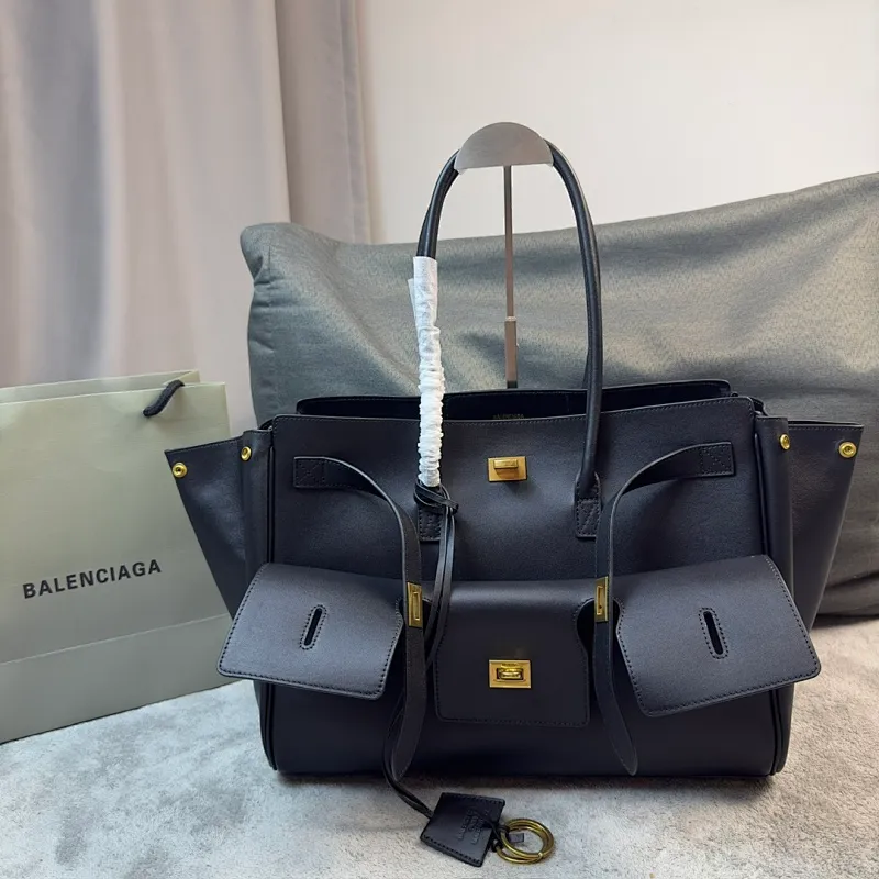 All categories Balenciaga Women's Bags (Balenciaga) Balenciaga 2528