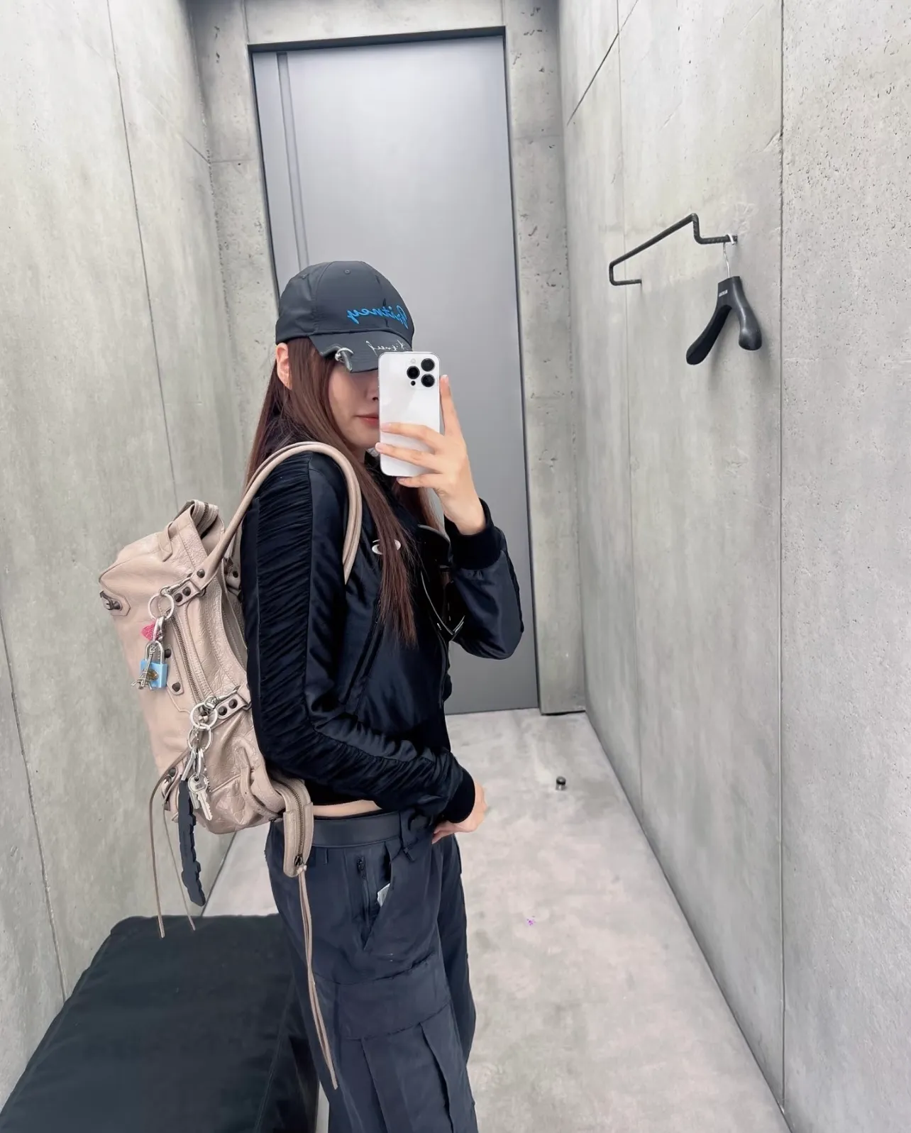 All Categories Balenciaga Women's Bags (Balenciaga) Balenciaga 0827